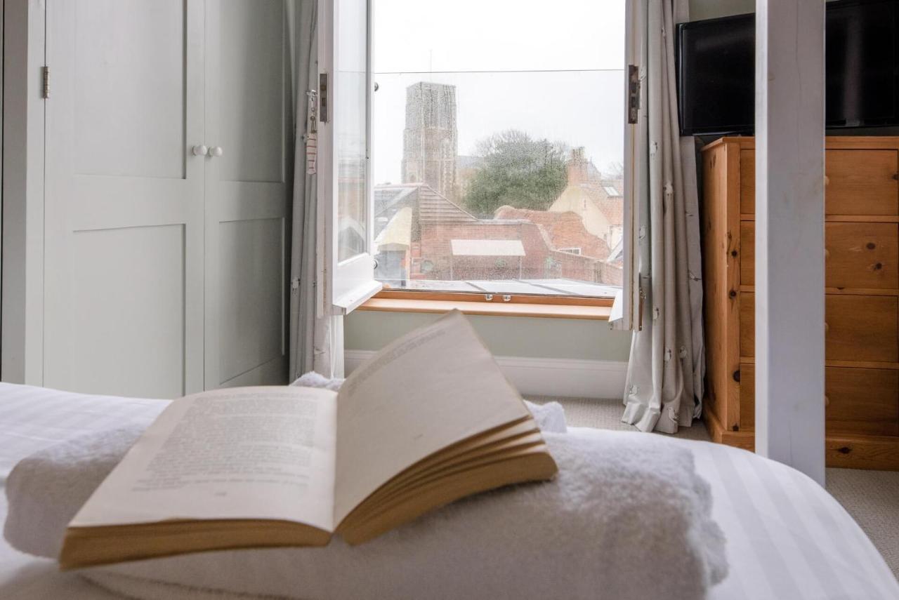 60 High Street, Southwold Apartment Екстериор снимка