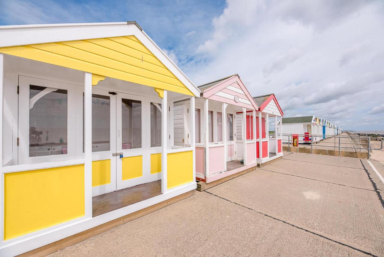 60 High Street, Southwold Apartment Екстериор снимка