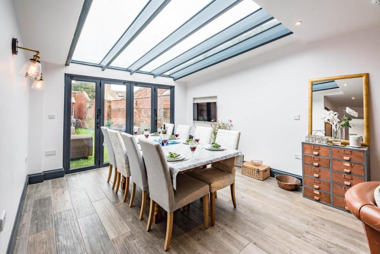 60 High Street, Southwold Apartment Екстериор снимка