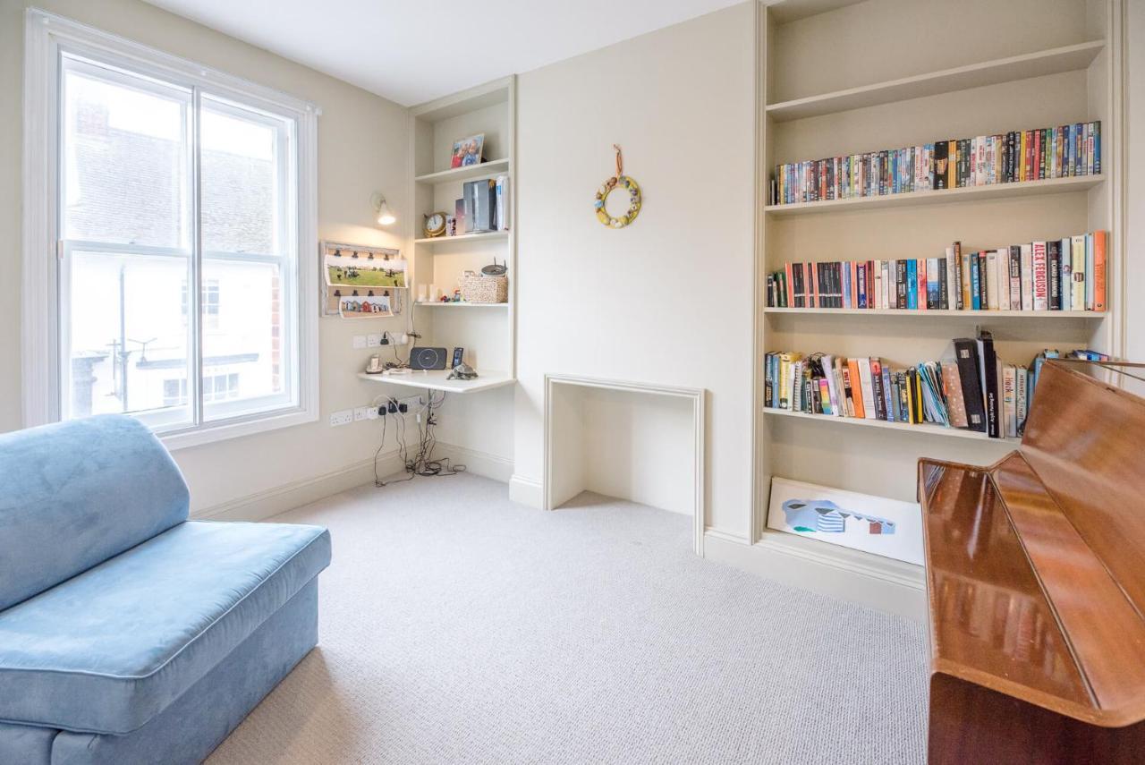 60 High Street, Southwold Apartment Екстериор снимка